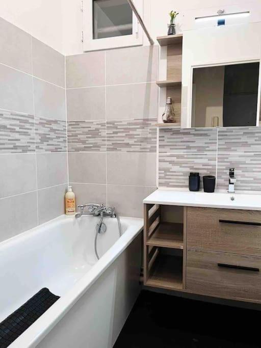 Logement Entier Chambre+Salon + Jardin & Terrasse Les Ulis Exteriér fotografie